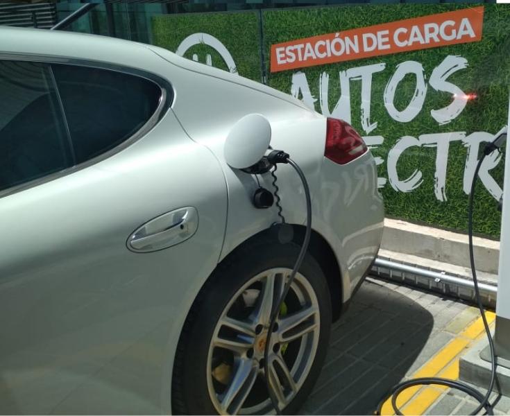 Recarga Autos Eléctricos