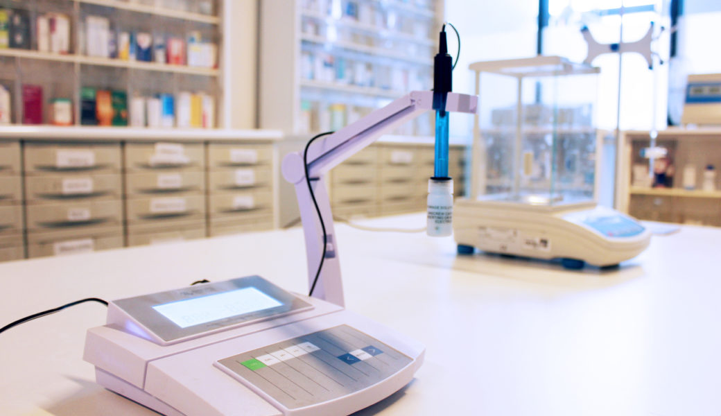 Técnico de Laboratorio Clínico y Banco de Sangre