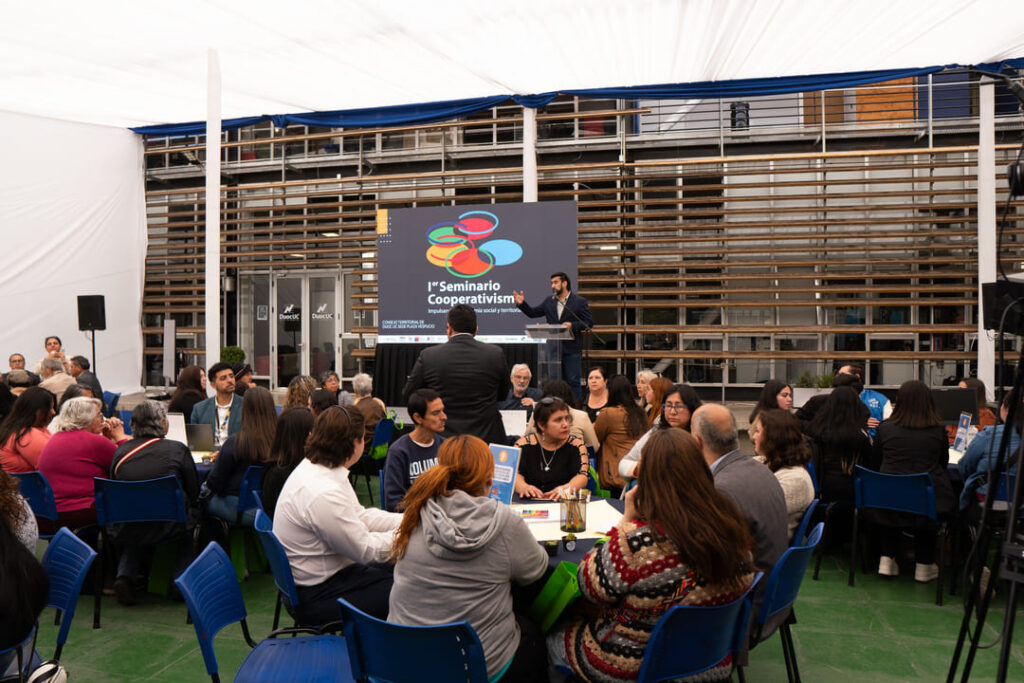 Mesa de Cooperativismo como Motor de Cambio Duoc UC
