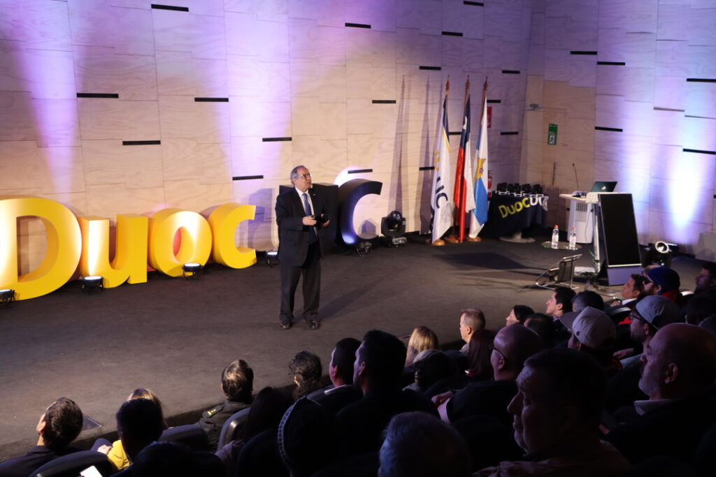 Presentación SummIT de Ciberseguridad de Duoc Uc