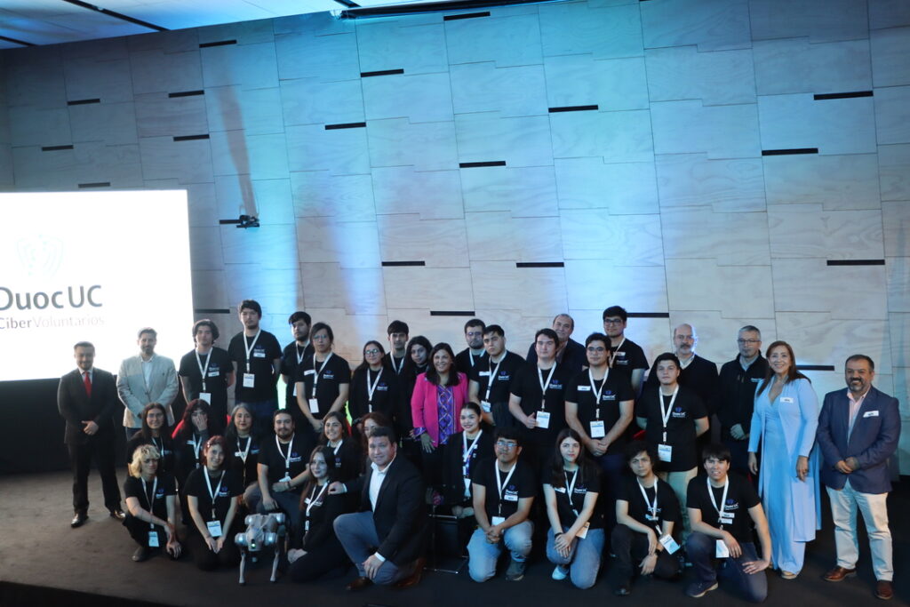 Organización SummIT de Ciberseguridad de Duoc Uc