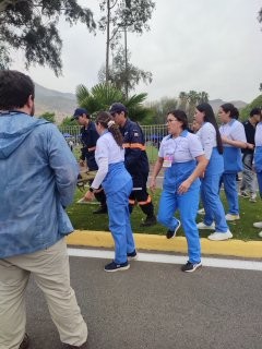 Equipo de salud en Peregrinación Juvenil Duoc UC