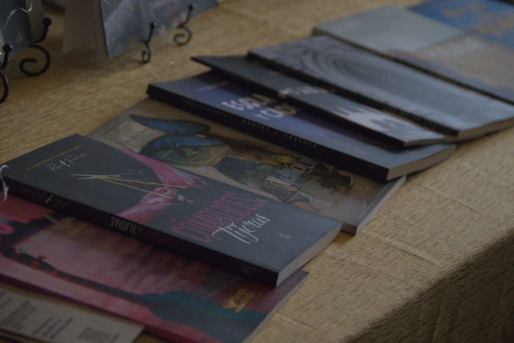 Libros en la feria editorial A la Vista