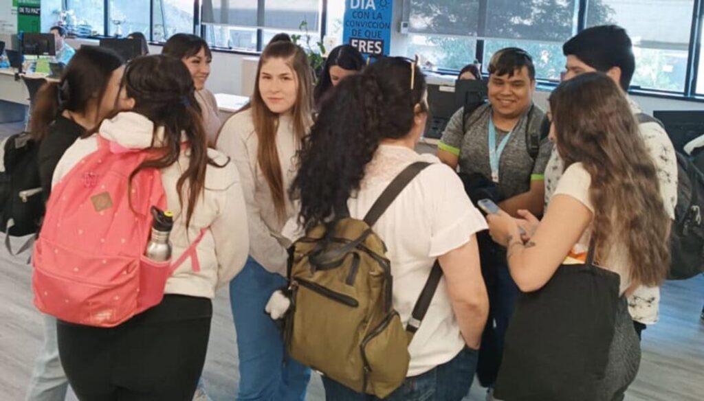Estudiantes participando en la Semana de la Asesoría Académica