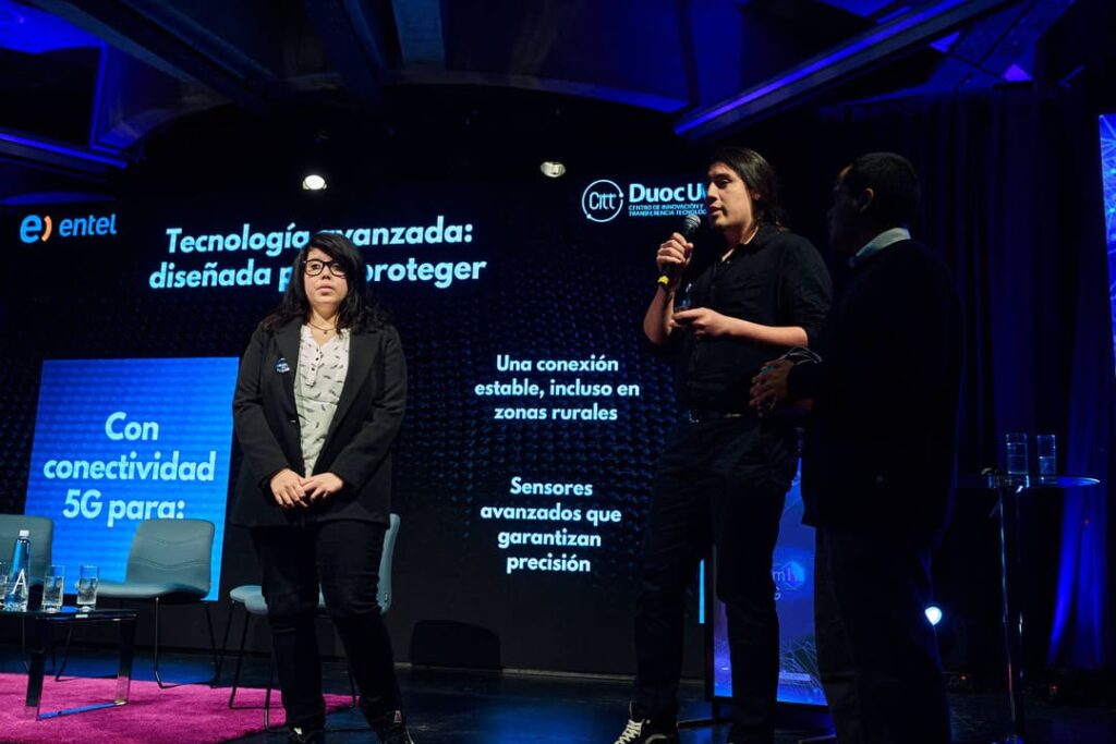 Exponentes SummIT 5G en el escenario