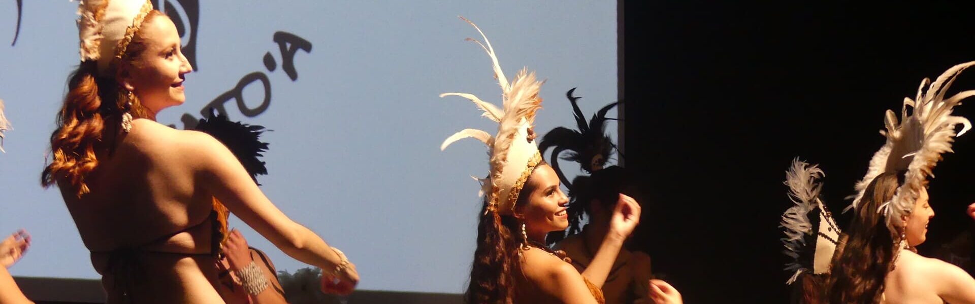 Gala Rapa Nui Duoc UC sede San Bernardo