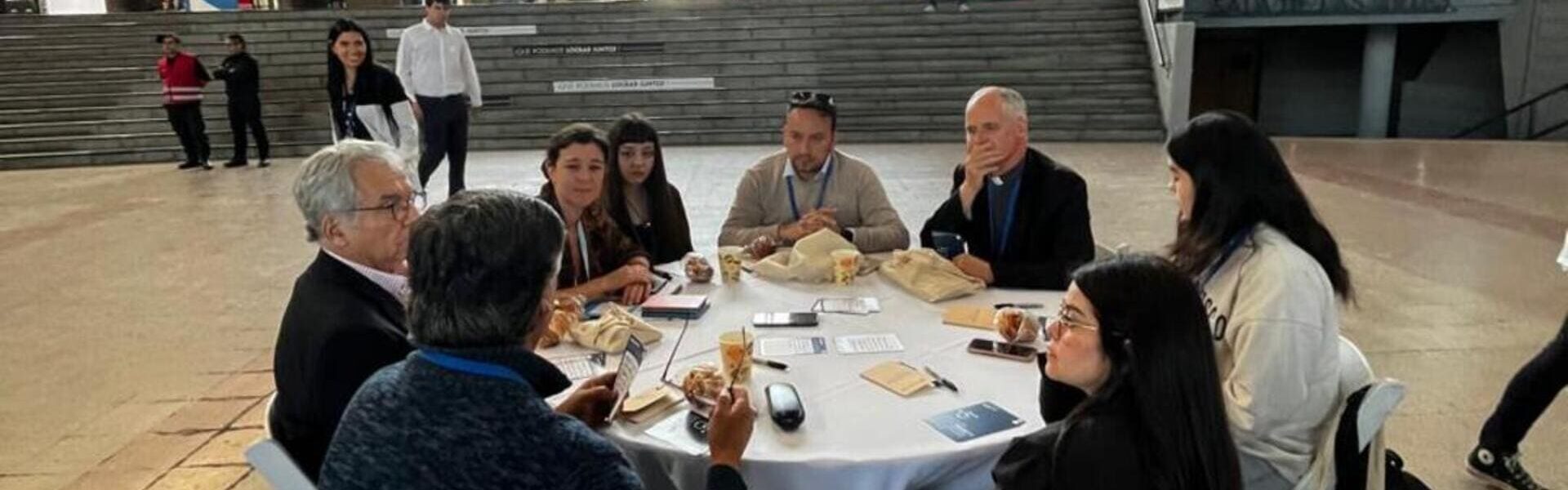 Mesa de Encuentro X Chile