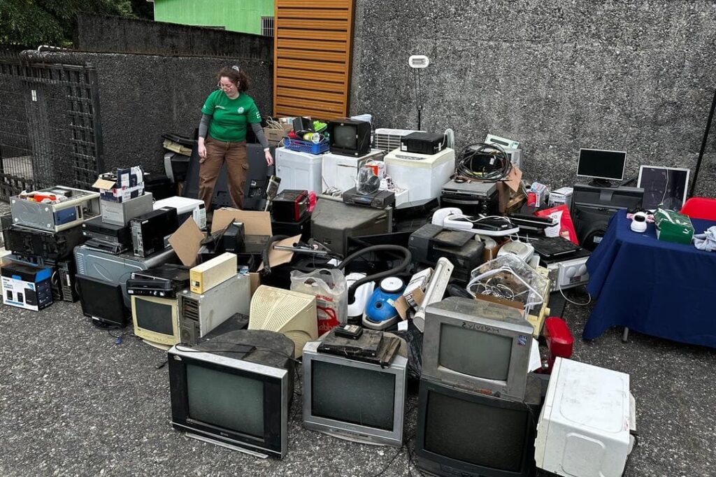 Reciclaje de residuos electrónicos en Villarrica