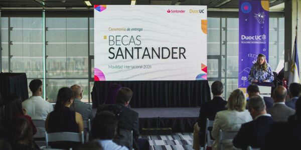 Ceremonia Becas Santander (2) Ceremonia Becas Santander (2)