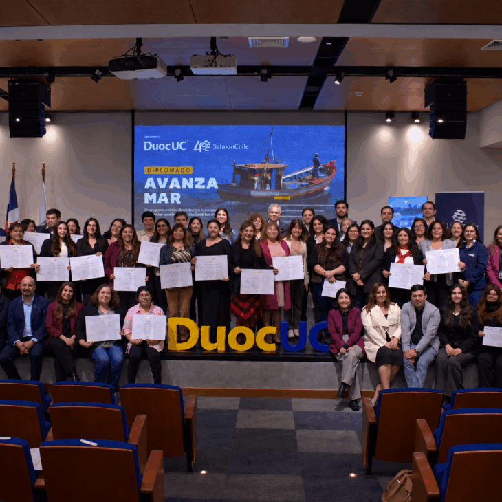 Ceremonia de diplomado Avanza Mar